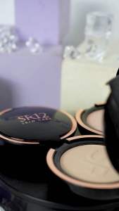 DAILY COVER SR12/ BEDAK PADAT MENYAMARKAN NODA HITAM/BEDAK SR12/BEDAK ANTI