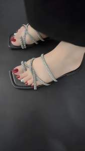 Combo 100k 2 đôi dép quai đá xinh dễ mang Mã 040