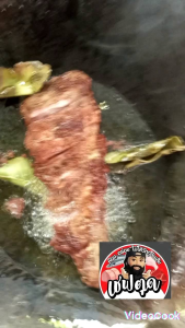 เชฟตุดเนื้อแดด รสซี่โครงหมูผัดพริกแกง