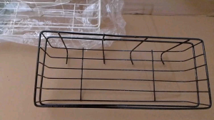 Rak Tempel Dinding Serbaguna dari Kawat – Minimalis Kuat dan Anti Karat