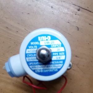Van điện tù Uni-D Uw-20 3/4 điện áp AC220V