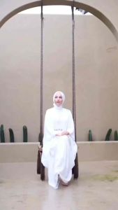 Kaftan Wanita Simple Elegan Lebaran 2024 yang Lagi Viral Mewah Kondangan TikTok