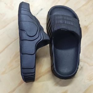 Sandal Selop Karet Hitam Untuk Anak