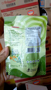 KUE SUS KREM BALLEN RASA KLEPON 1 DUS ISI 32pcs ( 30 x 30gr )