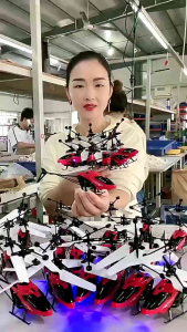 เครื่องบินของเล่นเด็ก ตุ๊กตาบินได้  เครื่องบินอัจฉริยะ เฮลิคอปเตอร์ มีเซ็นเซอร์ มีไฟเล่นตอนกลางคืน ของขวัญเด็ก ของขวัญวันเกิด