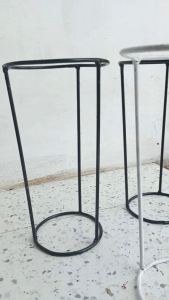 standing pot bunga murah/ standing pot besi/ dudukan pot bunga minimalis/ alas pot bunga