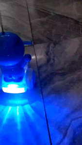 Lồng đèn minion hello kitty doremon chạy xe trượt scooter có nhạc đèn vui nhộn cho bé (ảnh thật)