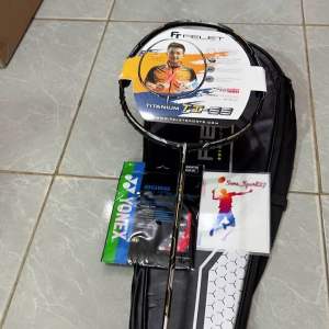RAKET BADMINTON FELET TITANIUM TI88