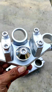 Segitiga T Atas Ninja R Bawah: Pilihan Aksesoris Motor Terbaik