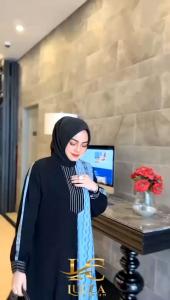 NAURA DRESS BY LUCCA