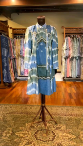 Tunik Umbrella Viscos by Dian Pelangi LIMITED EDITION Baju Atasan Blus Batik Tie Dye Kerja Kantor Pesta Pernikahan Casual Formal Wanita Cantik Anggun Modis Modern Mewah Model Motif Jumputan Hand Made Terbaru Terlaris Kekinian
