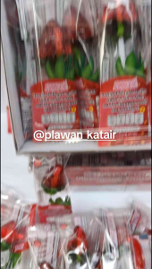 💢30ชิ้น💢 🍓เยลลี่เสียบไม้🍓 รูปสตรอเบอร์รี่ มาเป็นลูกๆ หอมอวานอร่อยมาก มีอ.ย. มีซองแยกทุกชิ้น น่ารักมากๆ🍓