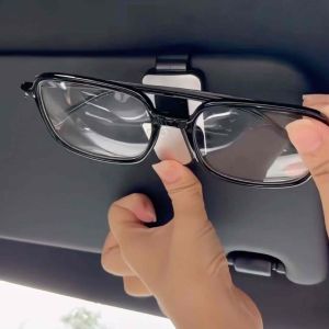 ที่ใส่แว่นตาในรถยนต์ที่ใส่ที่หนีบแว่นกันแดดที่บังแดดรถยนต์แบบคลิปที่แขวนแว่นตาหนังและที่ยึดแว่นตาคลิปบัตรตั๋วสำหรับรถยนต์