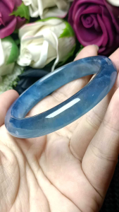 Premium Grade Aquamarine bangle 53mm  高货魔鬼蓝海蓝宝手镯 53mm