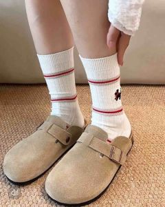 Tất Nam Nữ Cao Cổ Thêu Họa Tiết CON CHÓ Vớ Nam Đen Trắng Dày Dặn Co Giãn Tốt