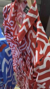 Titan ลายเส้นขาวร่ำรวย เสื้อฮาวายวินเทจ ผ้านุ่มใส่สบาย ผ้าไม่ต้องรีด ลายที่ต้องมีติดตู้