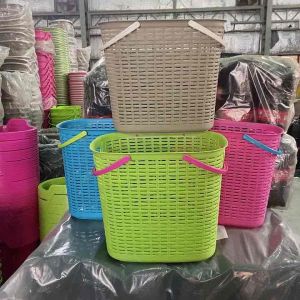 Uniglobal Weaved Laundry Shopping Market Easy To Carry Plastic Basket With Handle