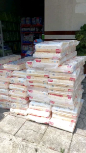 TÃ DÁN HUGGIES SKIN PERFECT MỚI S80+2/M76+3 VỚI HAI VÙNG THẤM GIẢM KÍCH ỨNG DA