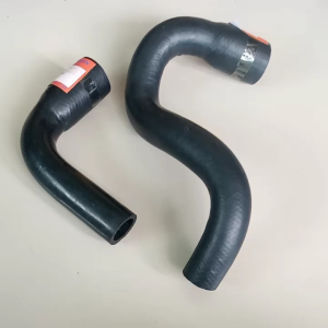 SELANG RADIATOR COLT T-120 ATAS & BAWAH (MITSUBISHI)