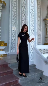 ชุดเซ็ตสีดำชุดดำทำพิธีชุดไทยจิตรดา!!! S-3XL Set3ชิ้น เสื้อสีดำแขนทรงดอกบัว+เข็มกลัดหงษ์+กระโปรงสีดำทรงสอบ งานป้าย ABIGAIL