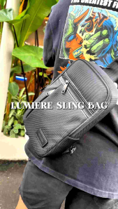 Sling Bag Pria Hitam Waterproof Premium Muat Tablet 11 Inch – HESBROW Lumiere FREE BOX