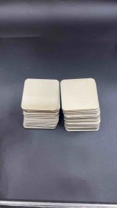 100Pcs/Set 2/2.7/3.1inch Unfinished Wood Cutouts Square Wooden Pieces Blank for Crafts Painting