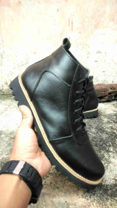 Sepatu boots pria kulit sapi super premium sol karet radial anti selip kuat dan awet | sepatu brodo boot terbaru