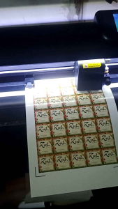 PRINT AND CUTTING (KISS CUT) STIKER LABEL LOGO CUSTOM
