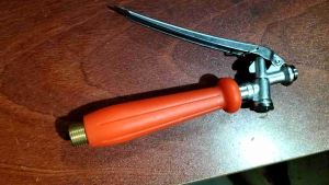 Tay bóp - Tay cầm bình xịt điện hàng Đài Loan