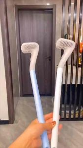 高尔夫硅胶马桶刷 (1套4个) Golf Silicone Toilet Brush 家里老款马桶🚽刷不好用😖 就入手😍了这款硅胶马桶刷能够无死角刷刷清洁马桶内外🤣不用的时候也是可以挂着的✨✨ #简直是居家好物#颜色随机