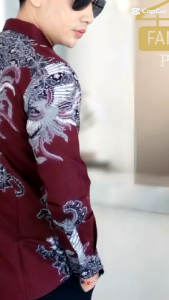 New JAYAKARSA Burgundy maroon kemeja slimfit pria berlapis furing/ baju pria warna maroon burgundy motif terbaru anak muda kekinian