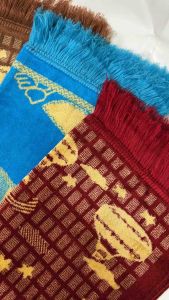 Sajadah Anak Karakter Bahan Beludru Halus & Lembut