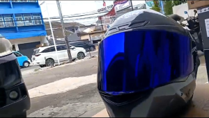 Spoiler Helm TTC Mini Iridium Warna Blue Tanduk fariasi Belakang KYT TTC mini Kecil