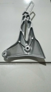 Dudukan FOOTSTEP PIJAKAN KAKI SUPRA FIT NEW SEBELAH KIRI