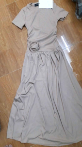 Đầm Body Nữ Dáng Dài Ngắn Tay Vải Umi Hàn Dúm Sườn Gắn Hoa Hồng Thời Trang Nữ Dưới 56kg Maxi Habis