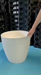 Ember Pot Plastik Model Keramik 50 Ada rodanya