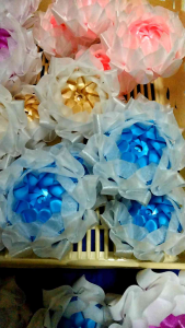 เหรียญโปรยทานงานบวช 1ชุด 20 ดอกบัวดาว ตัวเปล่า ราคาเหยียว สำหรับการฉีดผสมกับแผ่นดินปุ่ง