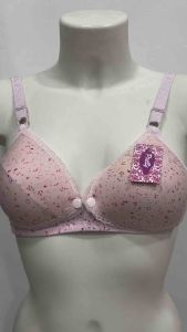 ชุดชั้นในสำหรับให้นม คุณแม่ลูกอ่อน ไม่มีโครง ใส่สบาย ไม่อึดอัด มีกระดุมเปิดเต้านมด้านหน้า สะดวกในการให้นมลูกน้อย