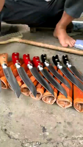 PISAU SEMBELIH (pisau seset) CAP GARPU