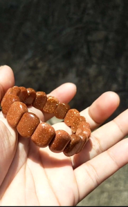 Gelang Batu Alam 18Butir: Desain Elegan & Aksesoris Emas Untuk Wanita