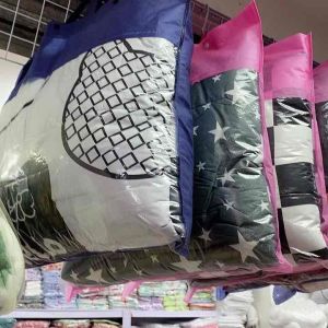 COMFORTER COTTON QUALITY QUEEN SIZE 180"*200"CM  MAKAPAL FREE BAG