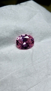 Batu akik sere merah muda natural nempel kaca