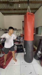 Samsak-tinju muaythai 100cm tanpa isi samsak berkualitas 100℅ kuat