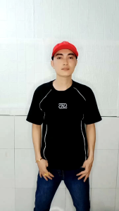 Áo cổ tròn phông rộng tay lỡ