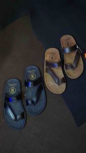 Sandal Kulit Garut: Pilihan Sendal Jepit Pria yang Nyaman