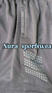 Celana Olahraga Nyaman & Desain Sporty
