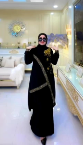 Gamis Abaya Turkey Motif Bunga Dada Emas 535