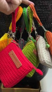 กระเป๋าสตางค์ใส่เหรียญใส่แบงค์พับขนาด3*4“ งานถัก