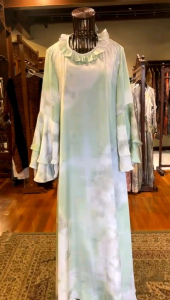 Lisa Dress by Dian Pelangi LIMITED EDITION Busana Muslim Baju Maxi Dress Gamis Abaya Kaftan Gaun Outfit Pesta Pernikahan Kondangan Casual Formal Wanita Hijaber Cantik Anggun Modis Modern Elegan Mewah Model Korea Terbaru Batik Jumputan Hand Made Kekinian