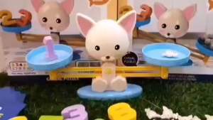 No.615aขายดี ฮิตมากกก (แมว)ตาชั่งแมวสอนนับเลข พร้อมการ์ด 30 ใบ สนุกเล่นง่าย เสริมความรู้คณิตศาสตร์ให้กับเด็กๆ ly/jo